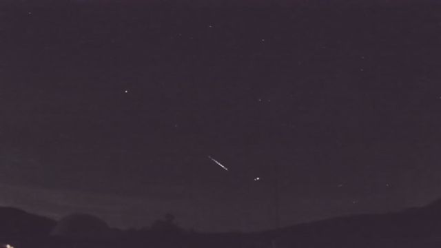 AMS92 meteor