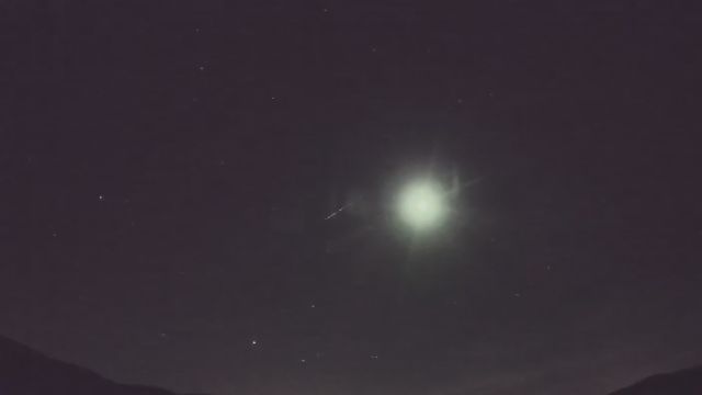 AMS92 meteor