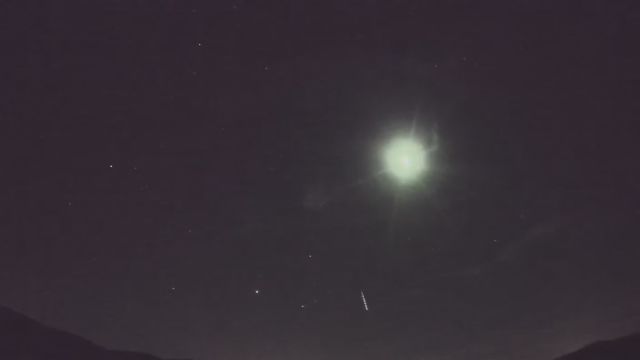 AMS92 meteor