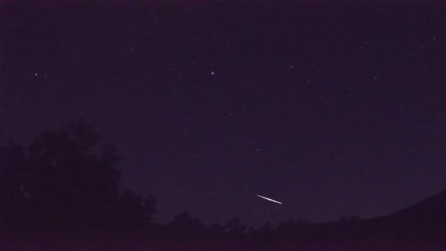 AMS92 meteor