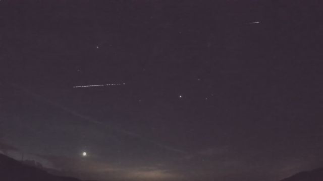AMS92 meteor