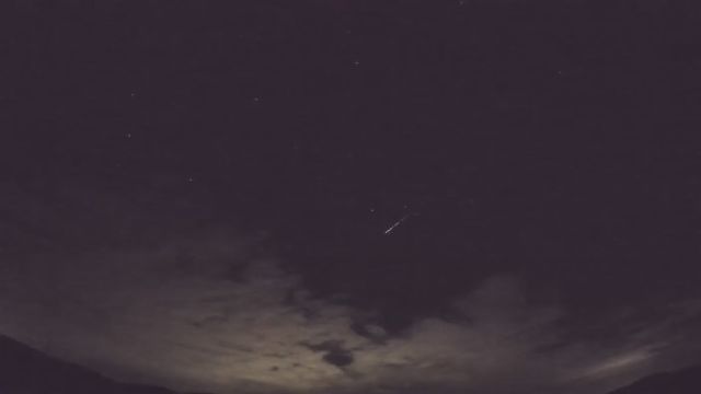 AMS92 meteor
