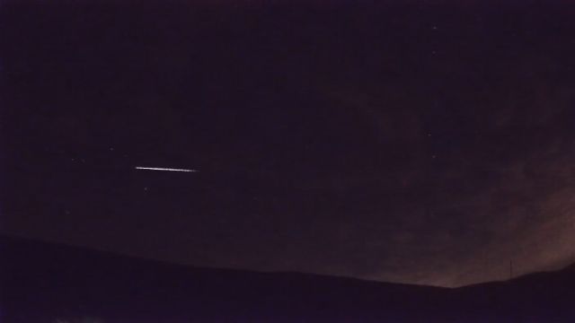 AMS92 meteor