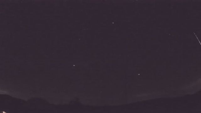 AMS92 meteor