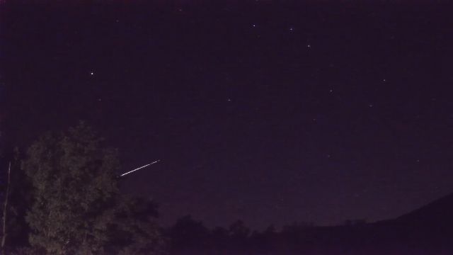 AMS92 meteor