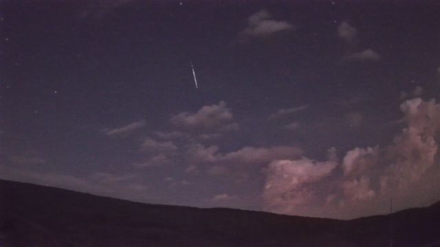 AMS92 meteor