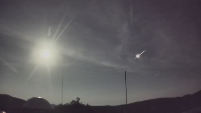 AMS92 meteor