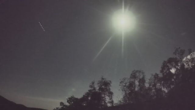 AMS92 meteor