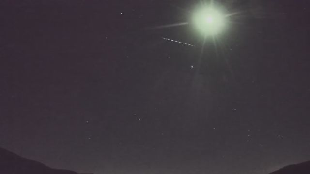 AMS92 meteor