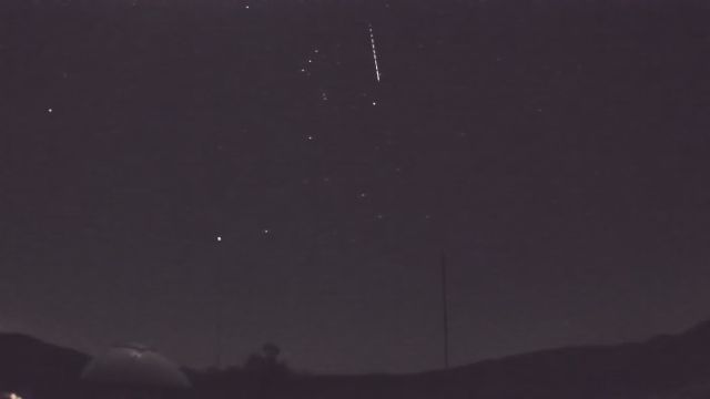 AMS92 meteor