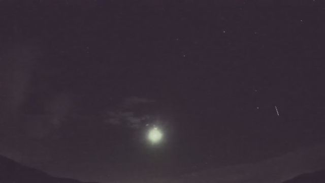 AMS92 meteor