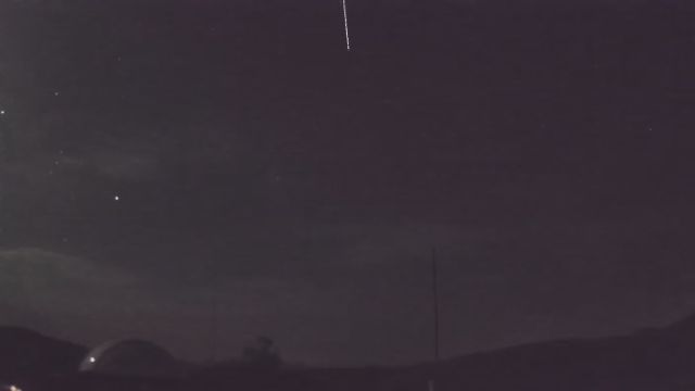 AMS92 meteor