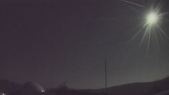 AMS92 meteor