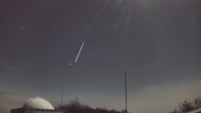 AMS92 meteor