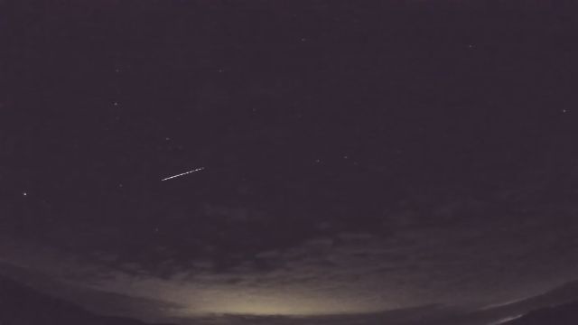 AMS92 meteor