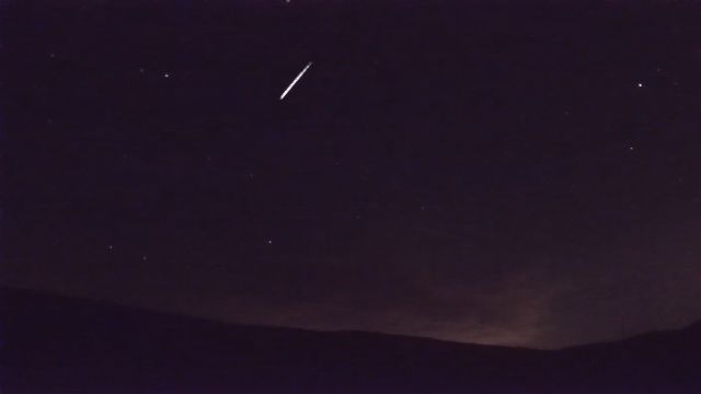 AMS92 meteor