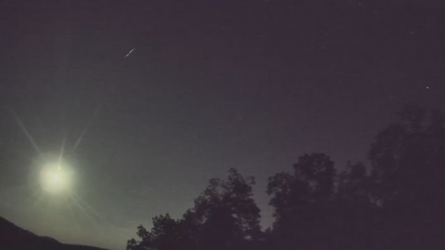 AMS92 meteor