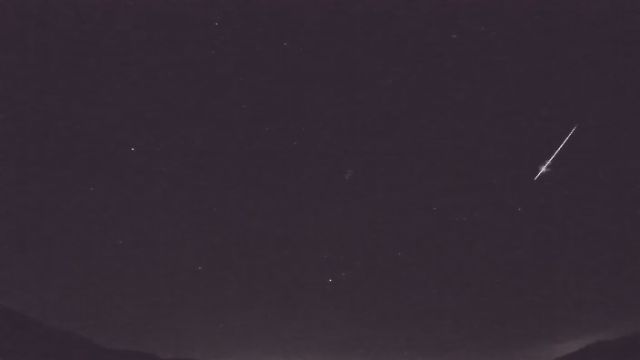 AMS92 meteor