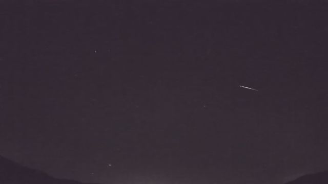 AMS92 meteor