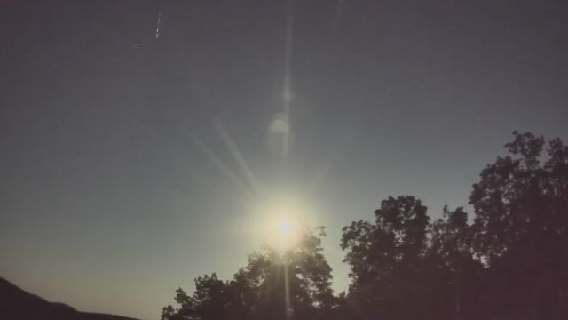 AMS92 meteor