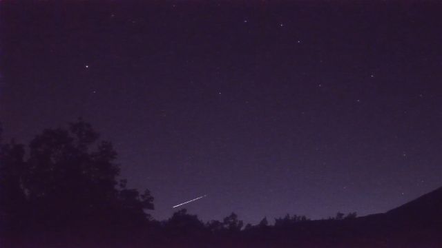 AMS92 meteor