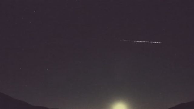 AMS92 meteor