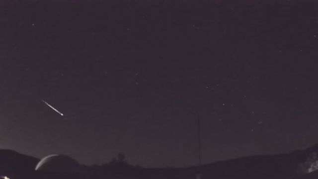 AMS92 meteor