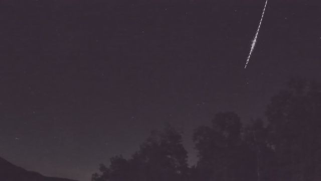 AMS92 meteor