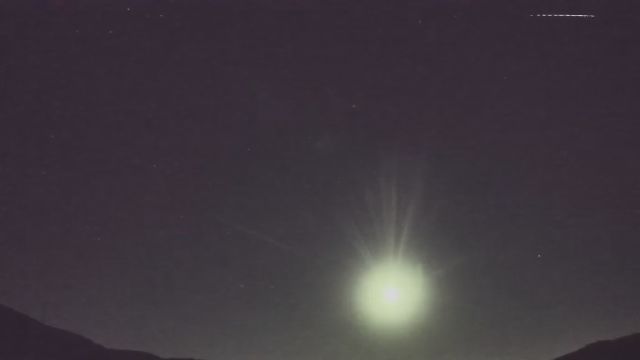 AMS92 meteor