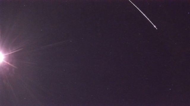 AMS92 meteor