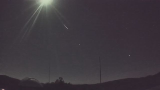 AMS92 meteor