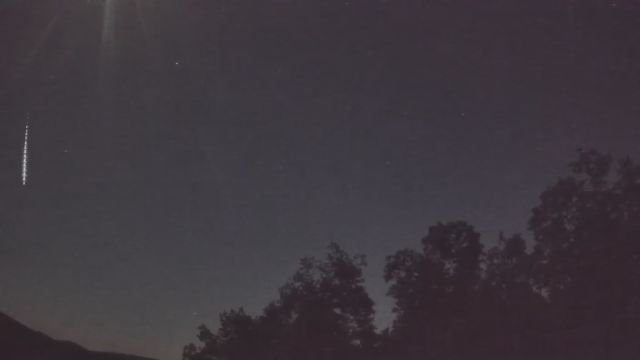 AMS92 meteor