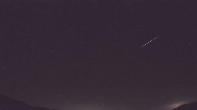 AMS92 meteor