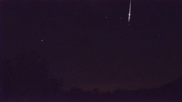 AMS92 meteor
