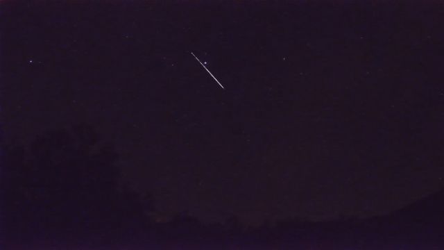 AMS92 meteor