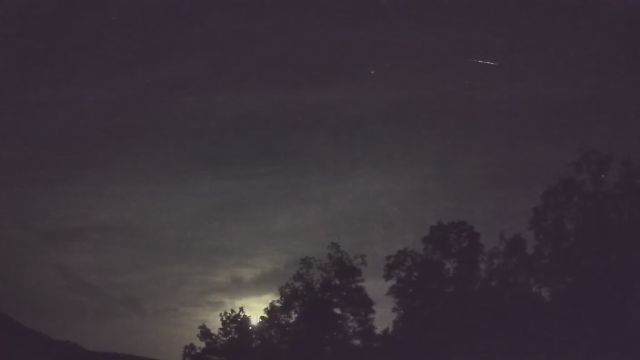 AMS92 meteor
