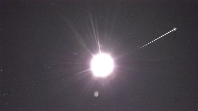 AMS92 meteor