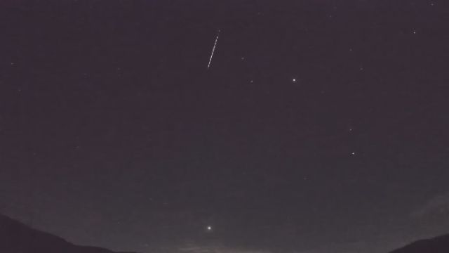 AMS92 meteor