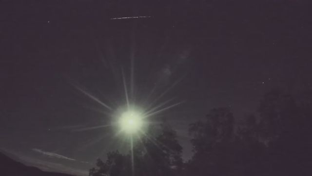 AMS92 meteor