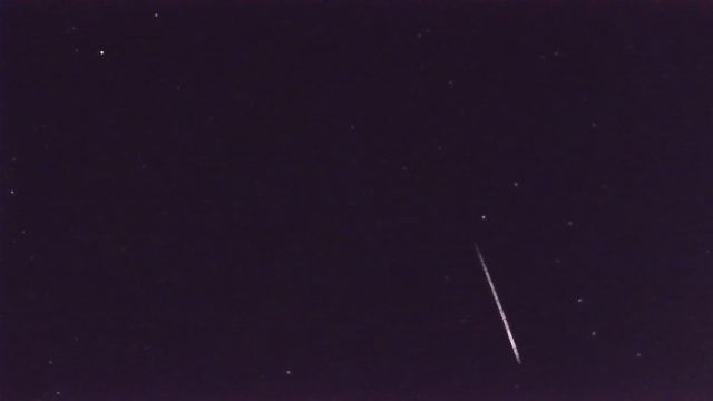 AMS92 meteor