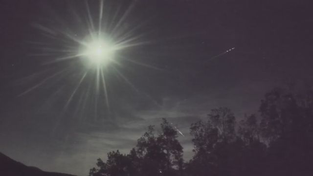 AMS92 meteor