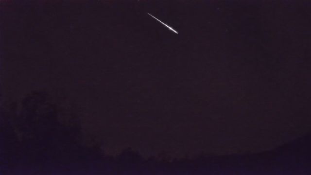 AMS92 meteor