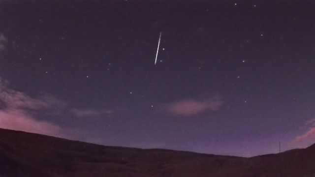 AMS92 meteor