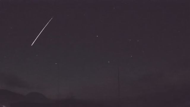 AMS92 meteor