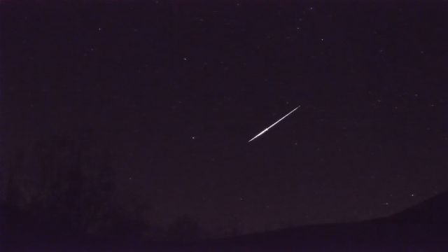 AMS92 meteor