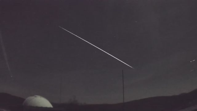 AMS92 meteor