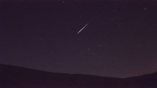 AMS92 meteor
