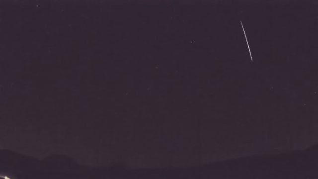 AMS92 meteor