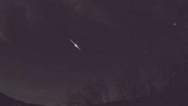 AMS92 meteor