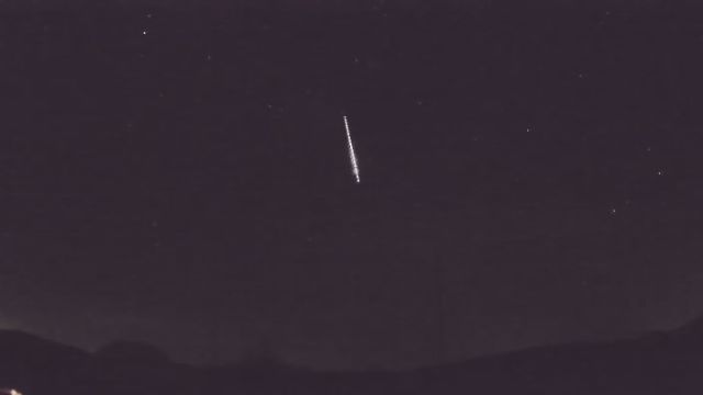 AMS92 meteor